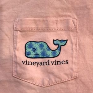Vineyard Vines tee